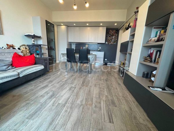 appartamento in vendita a Milano in zona Sempione