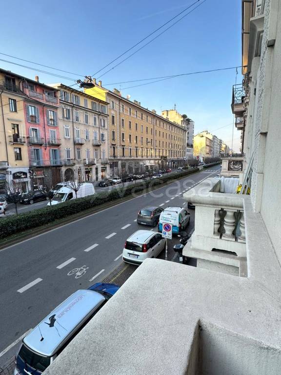 appartamento in vendita a Milano in zona Loreto