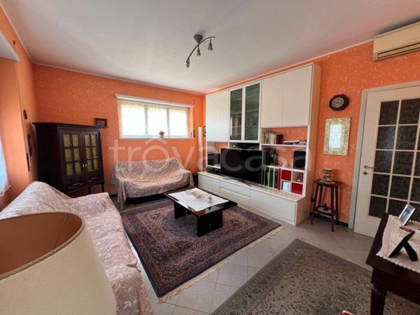 appartamento in vendita a Milano in zona Comasina