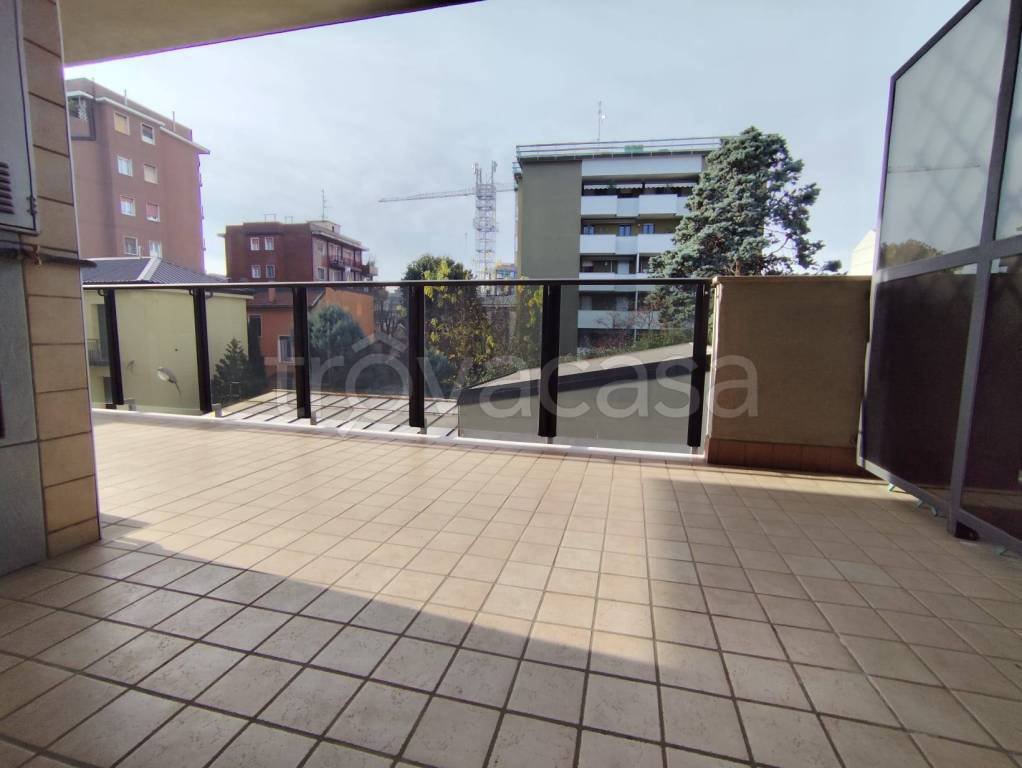 appartamento in vendita a Milano in zona Crescenzago