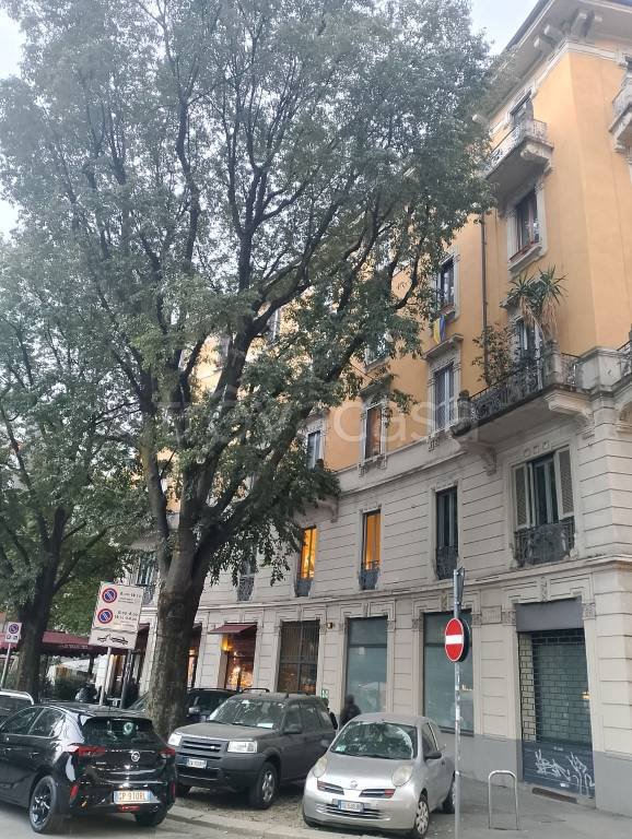 appartamento in vendita a Milano in zona Isola