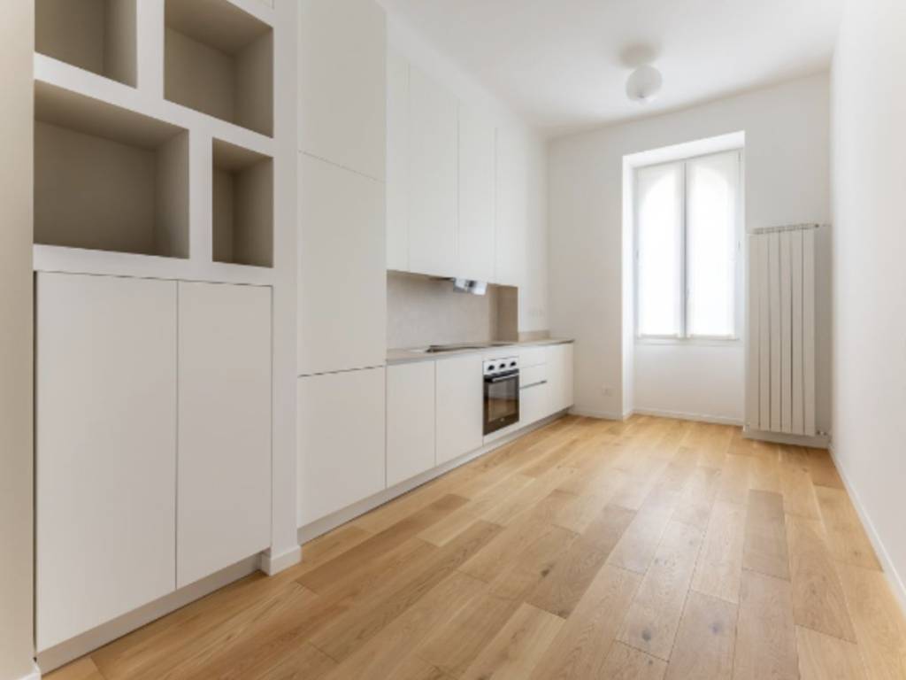 appartamento in vendita a Milano in zona Sempione