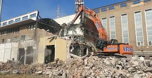 locale commerciale in vendita a Milano in zona Sempione