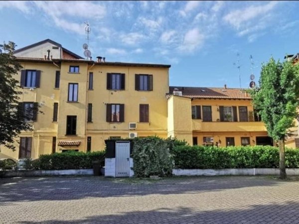 appartamento in vendita a Milano in zona Chiesa Rossa