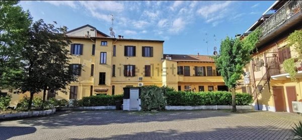appartamento in vendita a Milano in zona Chiesa Rossa