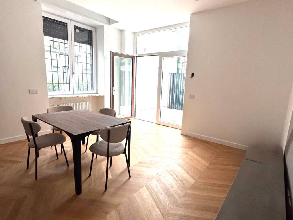 appartamento in vendita a Milano in zona Isola