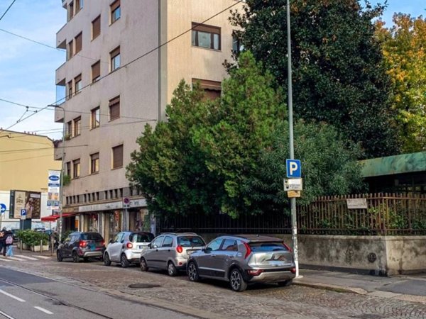 appartamento in vendita a Milano in zona Stazione Centrale