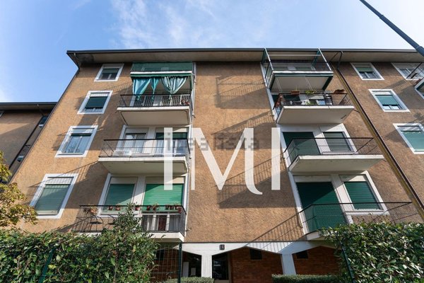 appartamento in vendita a Milano in zona Affori