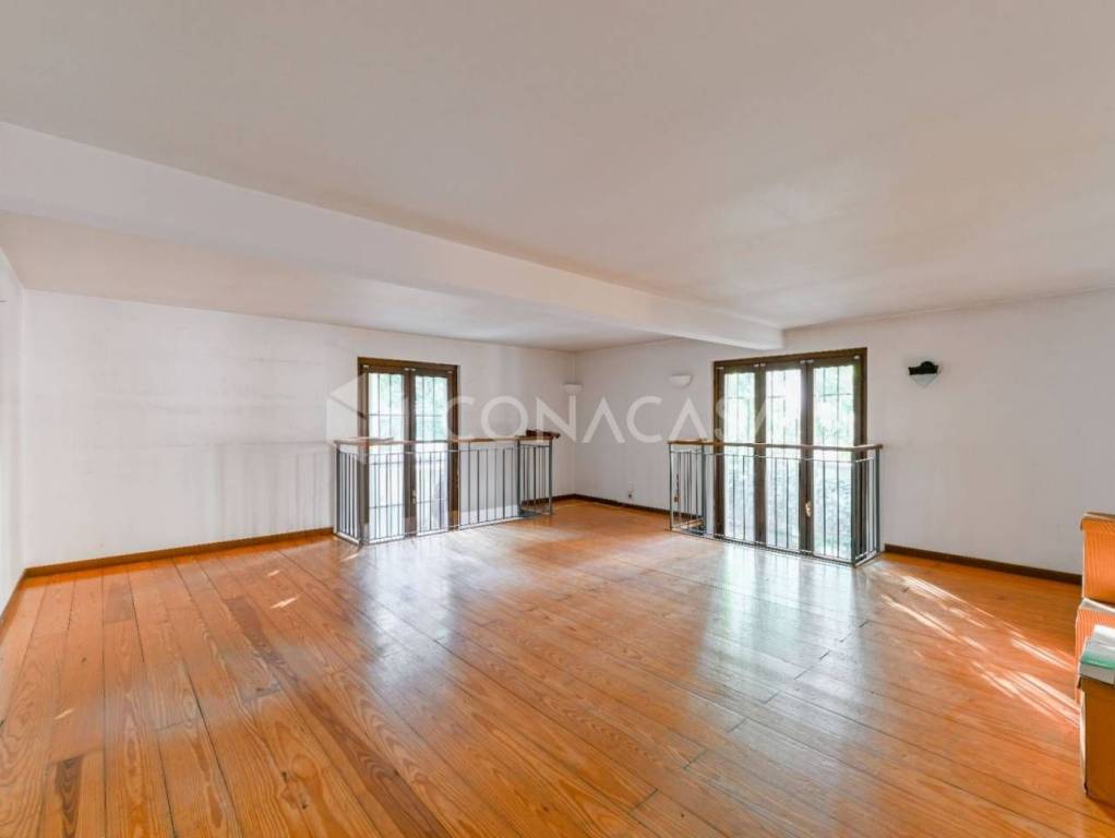 appartamento in vendita a Milano in zona Porta Vittoria