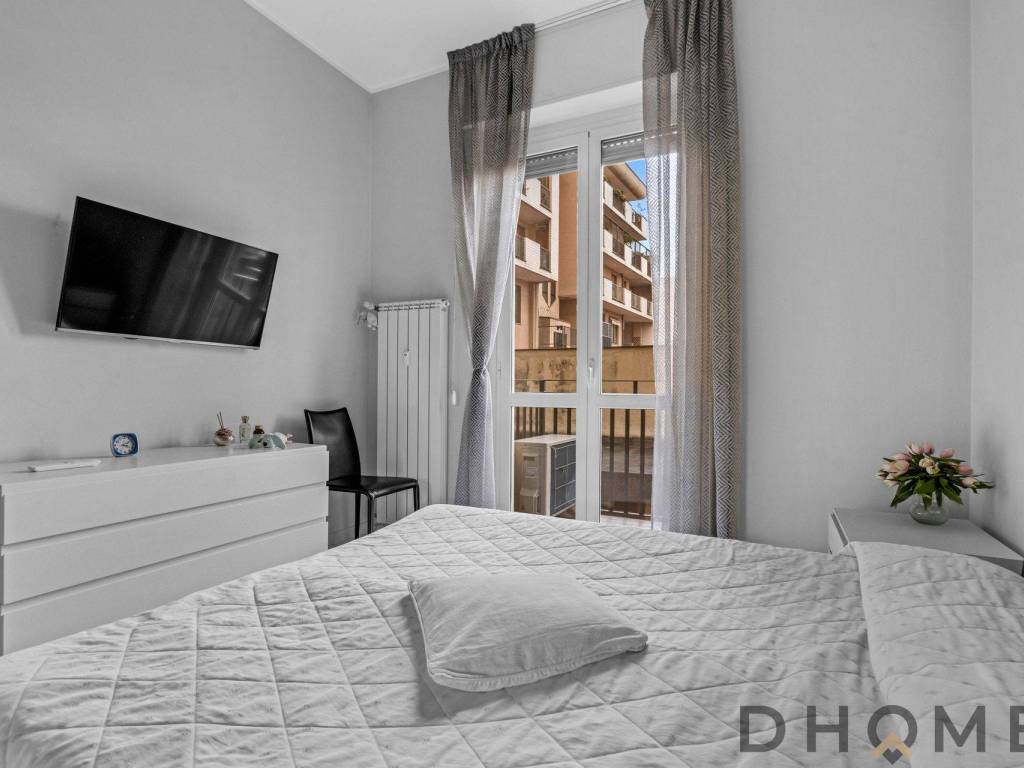 appartamento in vendita a Milano in zona Adriano