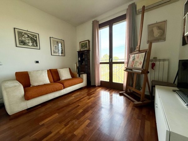 appartamento in vendita a Milano in zona Quintosole