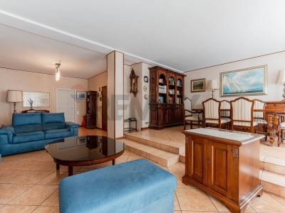 appartamento in vendita a Milano in zona Città Studi