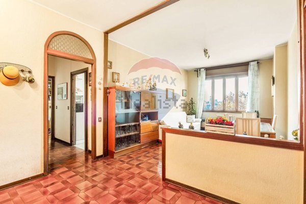 appartamento in vendita a Milano in zona Porta Vittoria