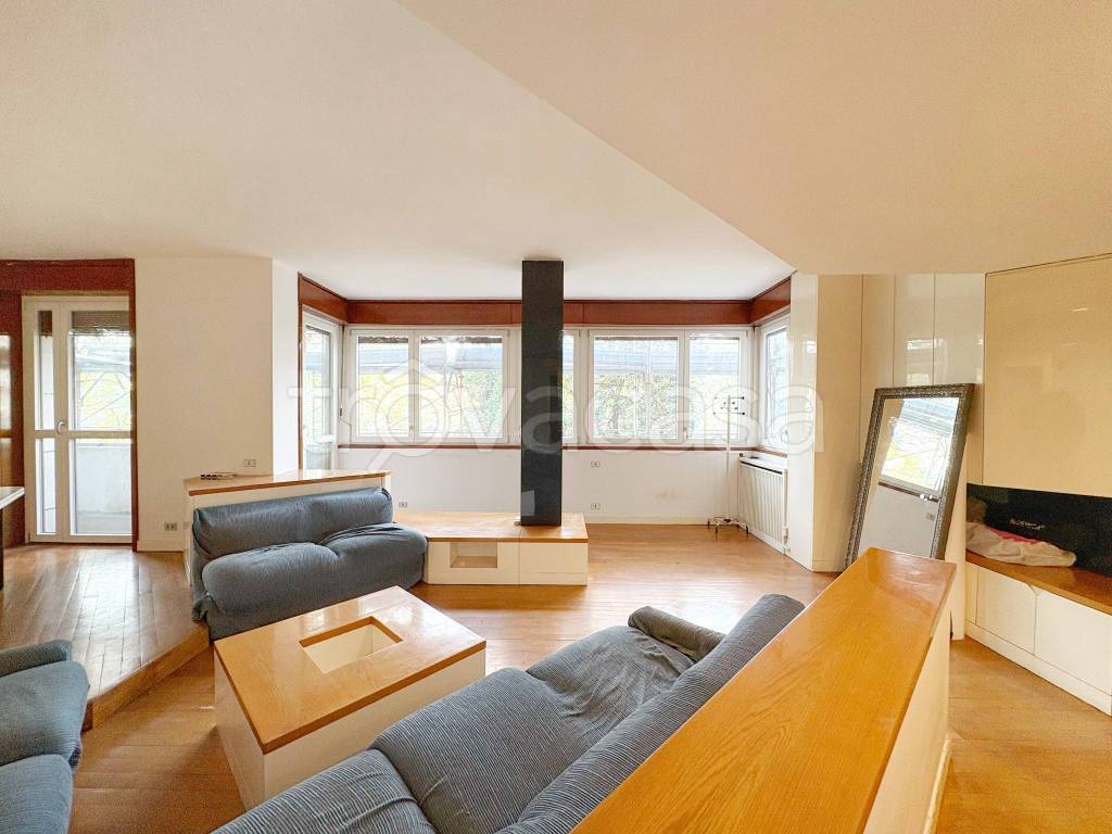 appartamento in vendita a Milano in zona San Siro