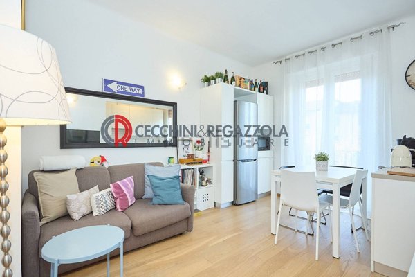 appartamento in vendita a Milano in zona Segnano