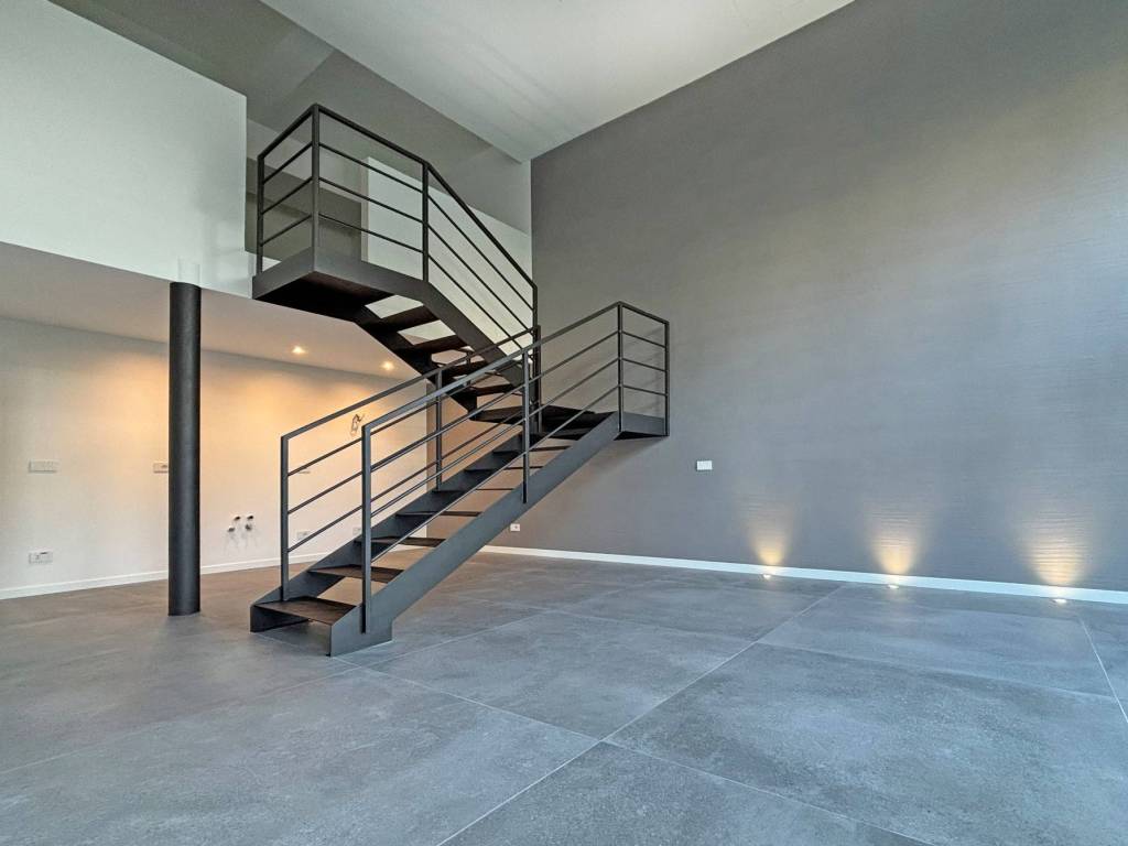 appartamento in vendita a Milano in zona Precotto