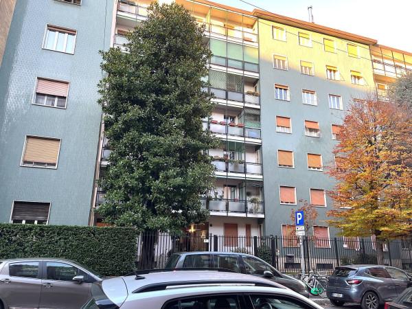 appartamento in vendita a Milano in zona Città Studi