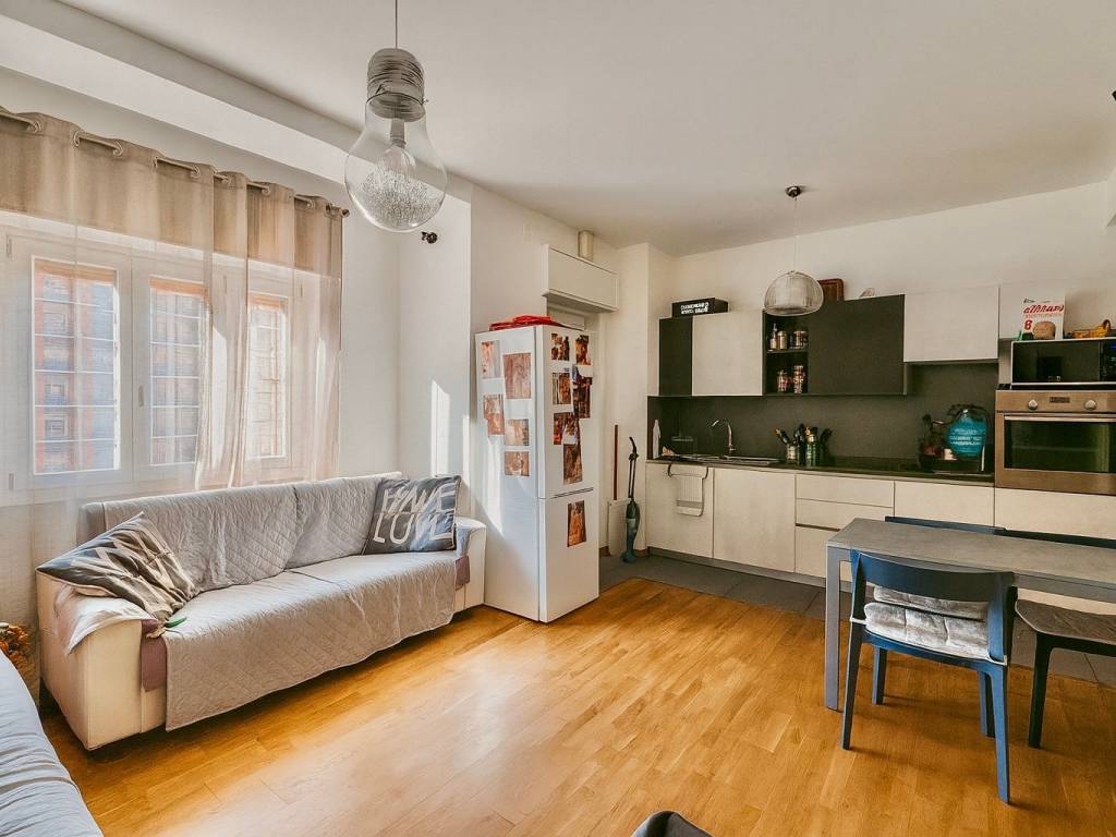 appartamento in vendita a Milano in zona San Cristoforo