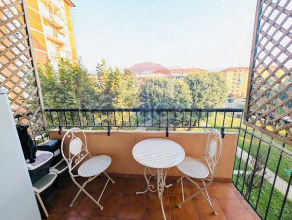appartamento in vendita a Milano in zona Segnano