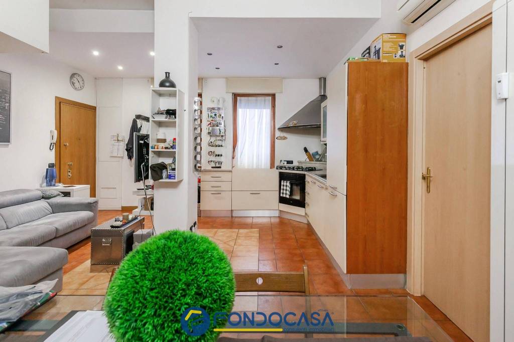 appartamento in vendita a Milano in zona Maggiolina