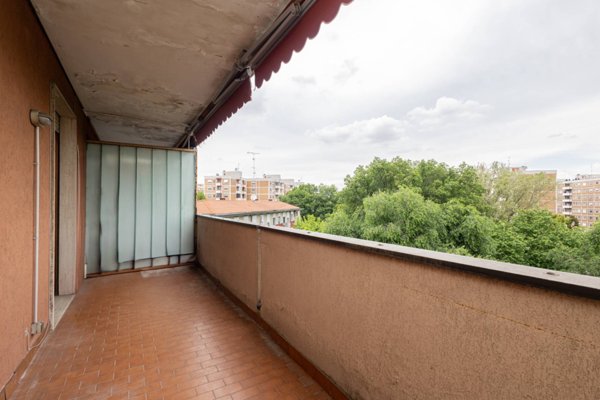 appartamento in vendita a Milano in zona Gratosoglio