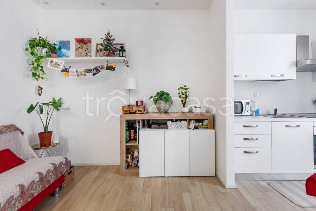appartamento in vendita a Milano in zona Loreto