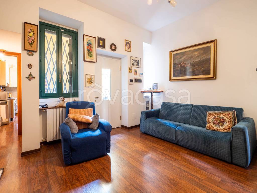 appartamento in vendita a Milano in zona Rogoredo