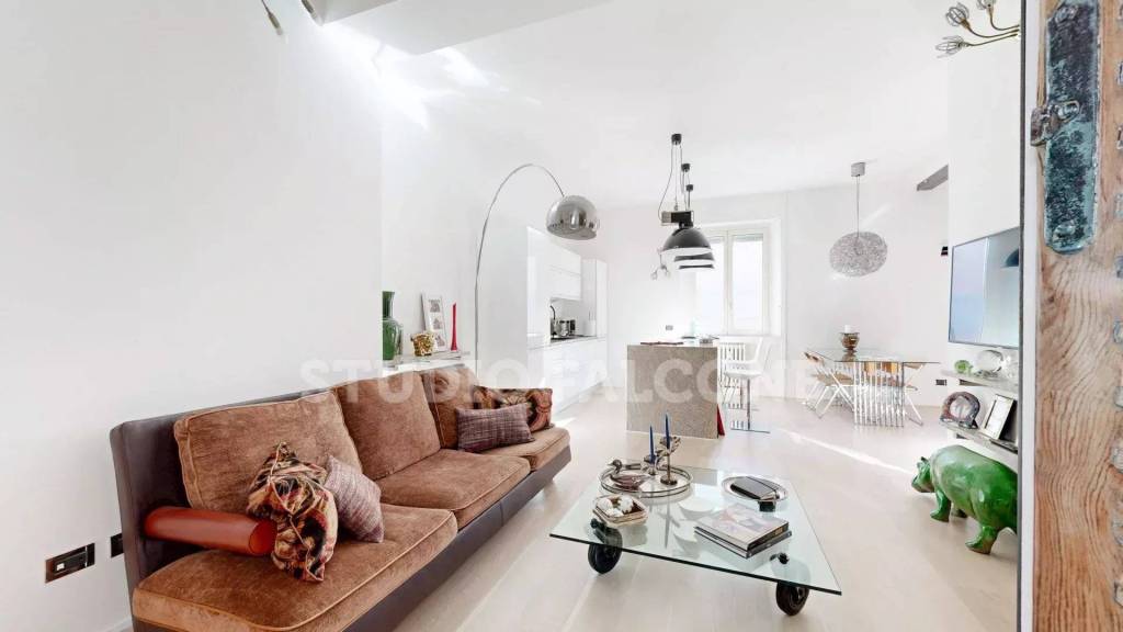 appartamento in vendita a Milano in zona Isola