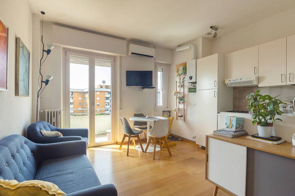 appartamento in vendita a Milano in zona San Cristoforo