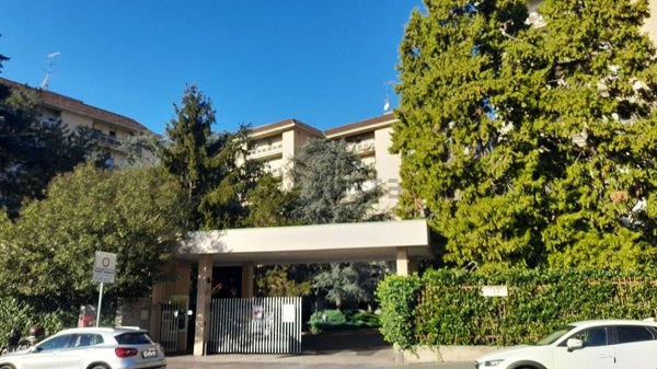 appartamento in vendita a Milano in zona Maggiolina