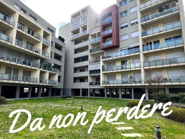 appartamento in vendita a Milano in zona Il Portello