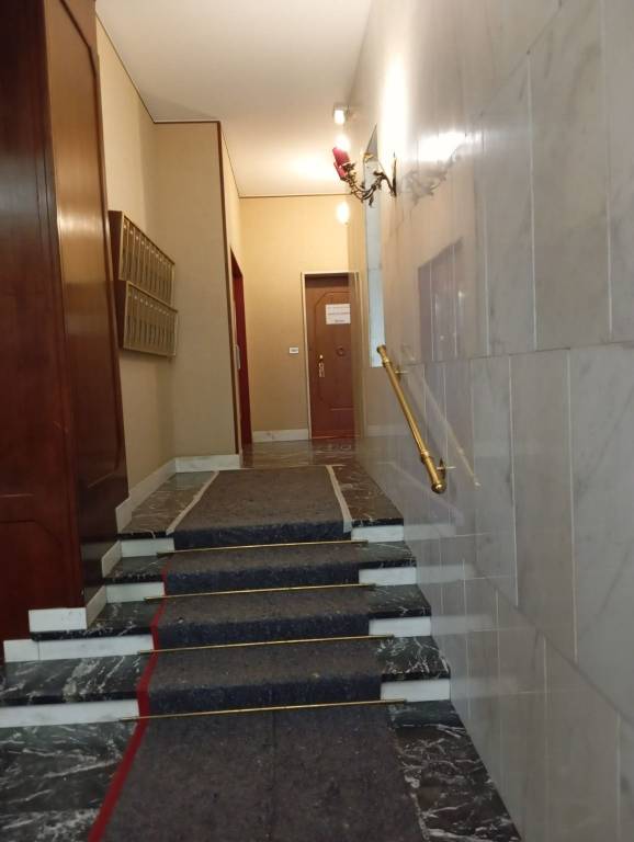 appartamento in vendita a Milano in zona Isola