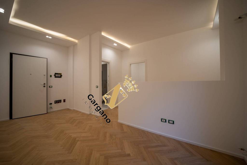 appartamento in vendita a Milano in zona Isola