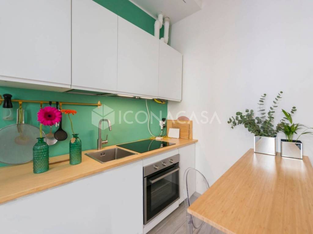 appartamento in vendita a Milano in zona Città Studi