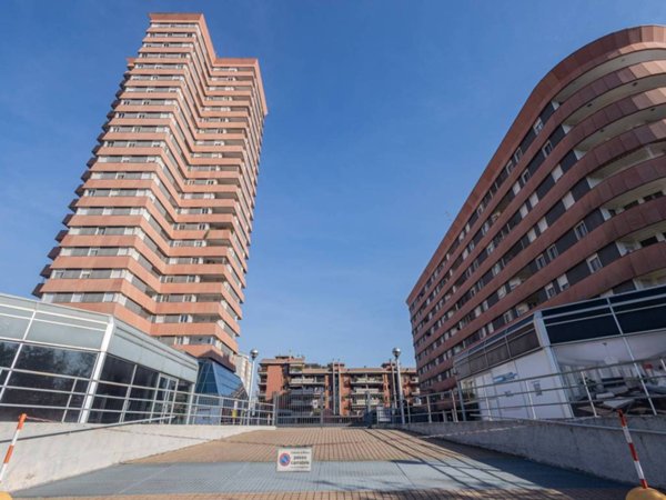 appartamento in vendita a Milano in zona Adriano