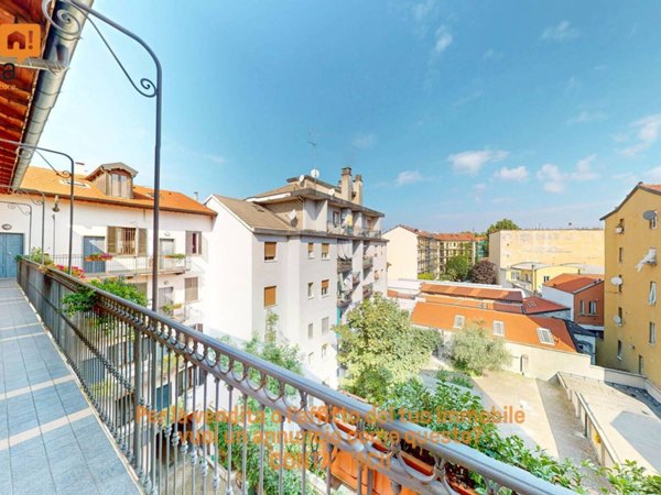 appartamento in vendita a Milano in zona Loreto