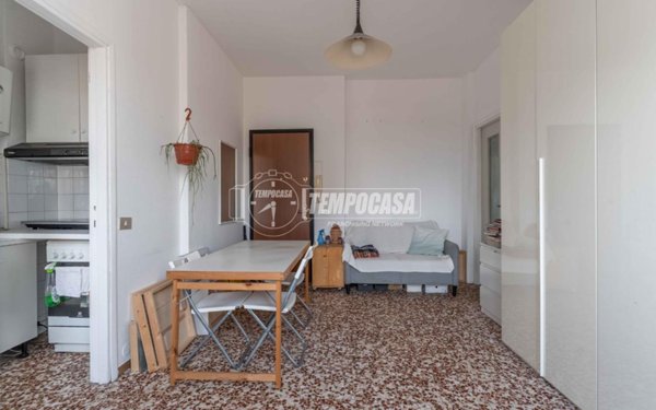 appartamento in vendita a Milano in zona Moncucco