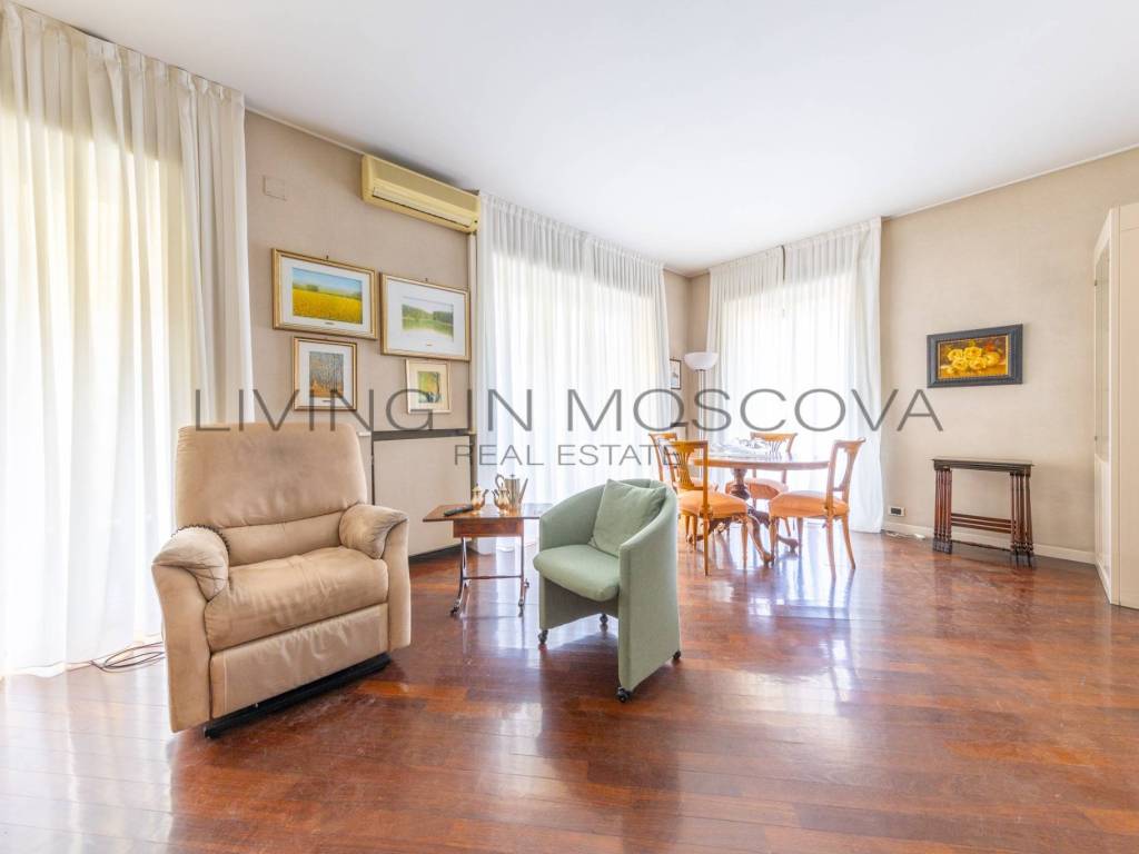 appartamento in vendita a Milano in zona Maggiolina