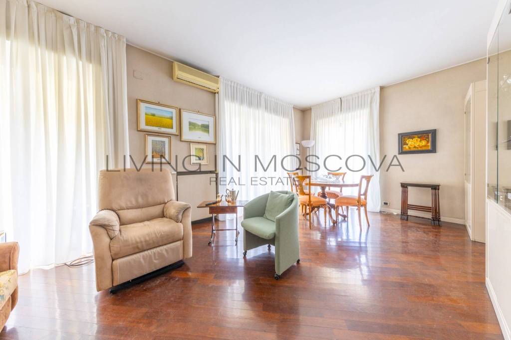 appartamento in vendita a Milano in zona Maggiolina