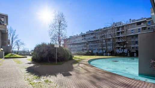 appartamento in vendita a Milano in zona Barona