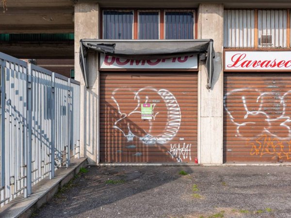 negozio in vendita a Milano in zona Porta Vittoria