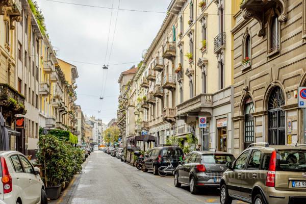appartamento in vendita a Milano in zona Porta Venezia