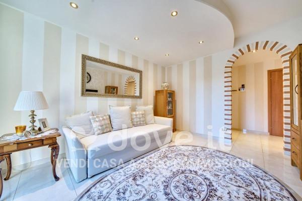 appartamento in vendita a Milano in zona Quartiere degli Olmi