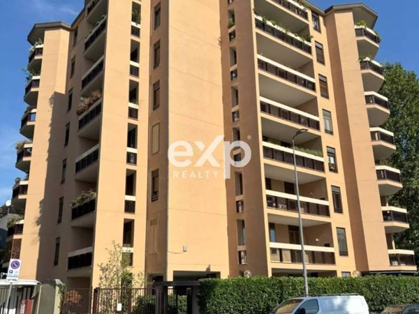 appartamento in vendita a Milano in zona San Siro