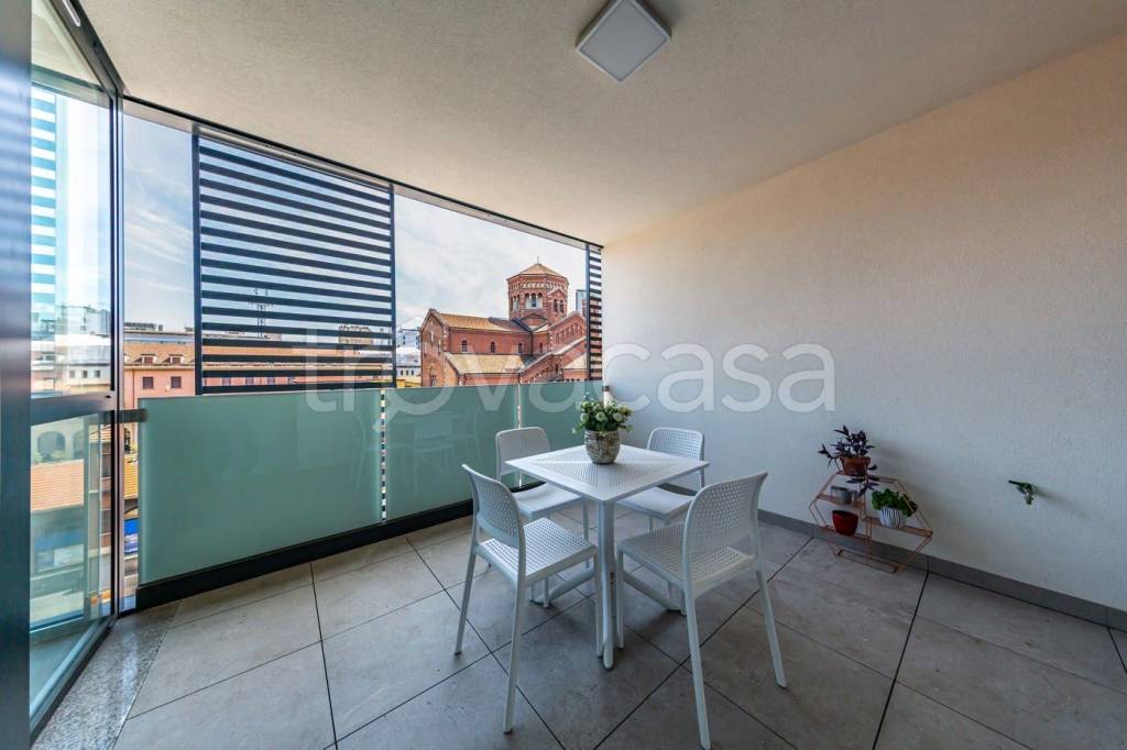 appartamento in vendita a Milano in zona Isola