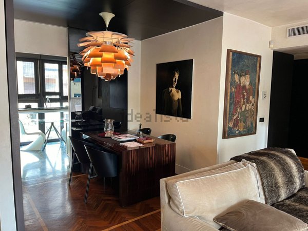 appartamento in vendita a Milano in zona Brera