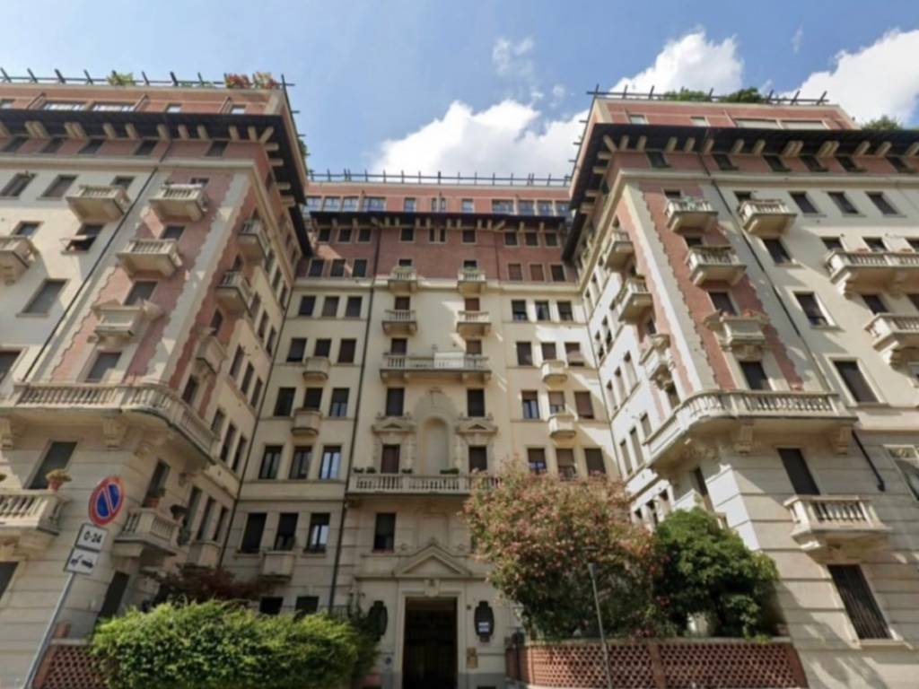 appartamento in vendita a Milano in zona Solari