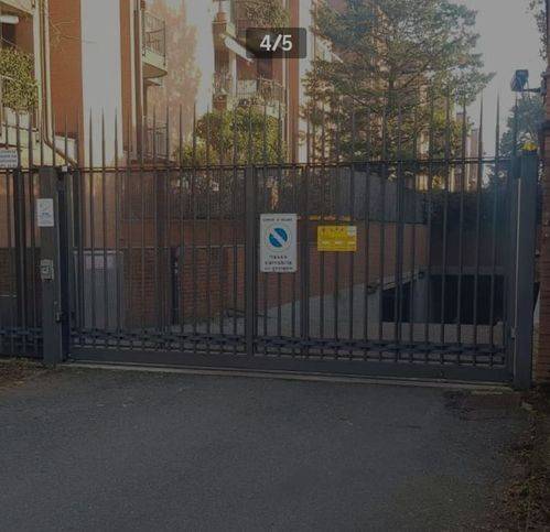 appartamento in vendita a Milano in zona Famagosta