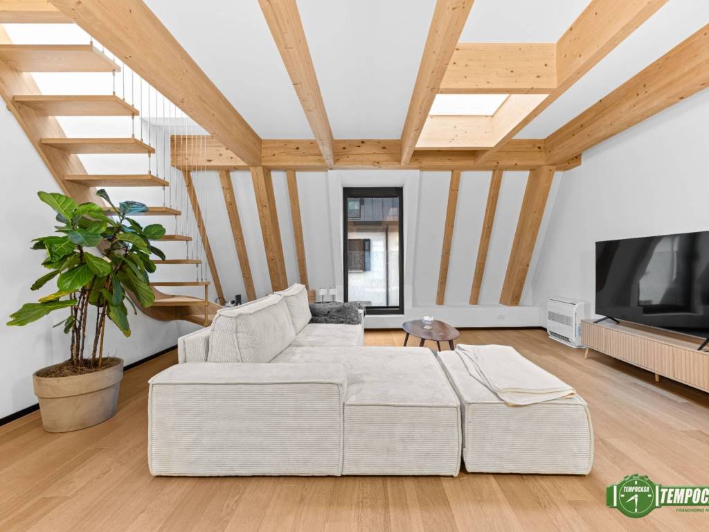 appartamento in vendita a Milano in zona Centro Direzionale