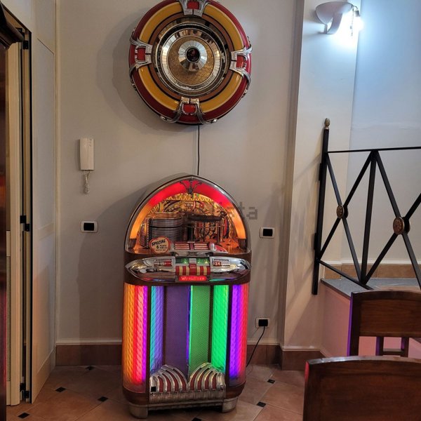 negozio in vendita a Milano in zona Dergano